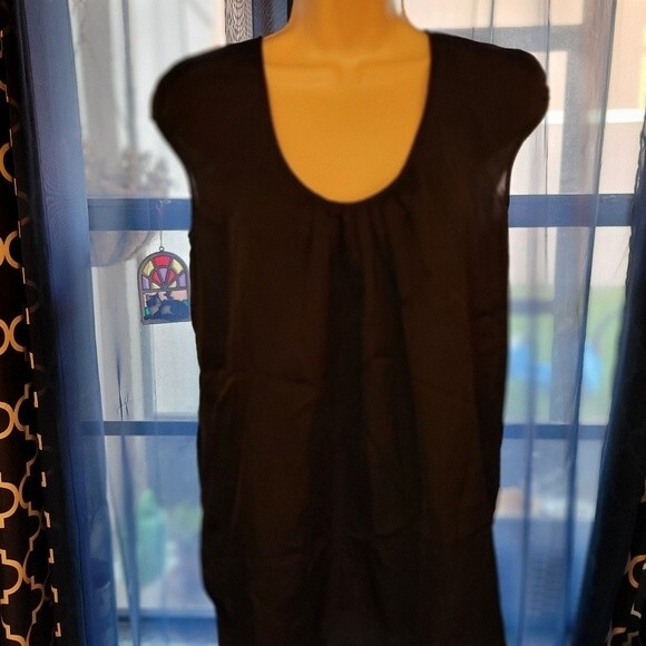 Gap Maternity Black Sleeveless Blouse Size Small - Picture 2 of 3